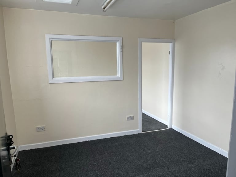 OFFICE TO RENT BOLTON AREA CLOSE TO CITY CENTRE JUST REFURBISHED OFFICE SPACE MOVE IN IMMEDIATELY