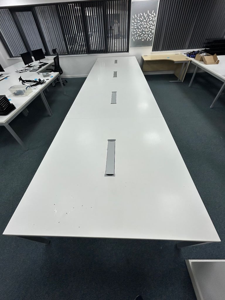 Office Clearance – Free Desks/Tables (Collection Only, HP2 4TP) - Call for any enquiries