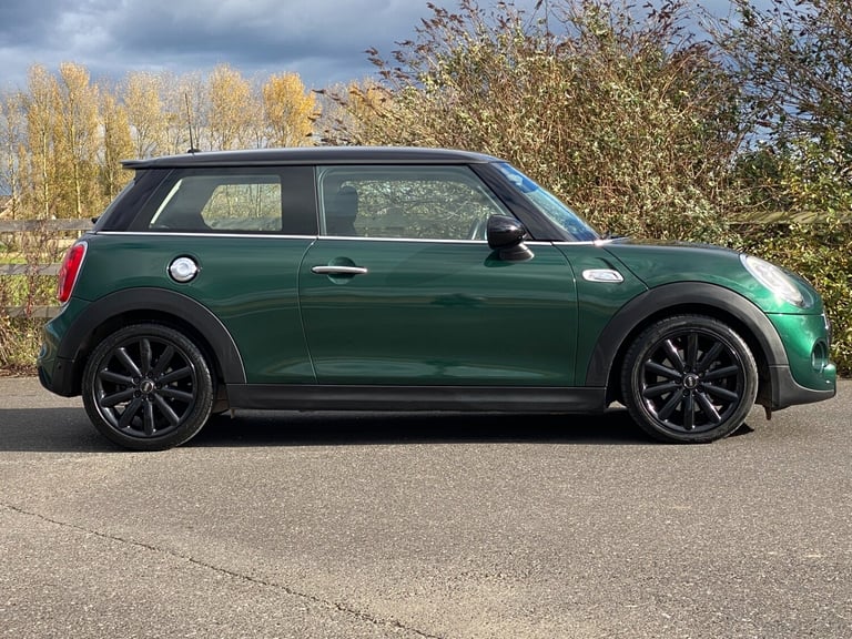 2017 MINI Hatch 2.0 Cooper S 3dr - Chili Pack &amp; Cruise Control &amp; Parking Sensors HATCHBAC...