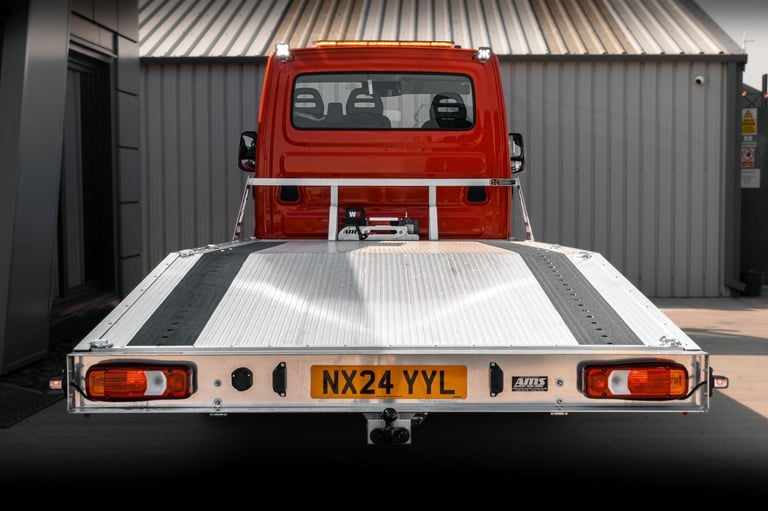 2025 IVECO DAILY RECOVERY TRUCK 3.0 210BHP AUTO CONNECT PACK FULLY LOADED