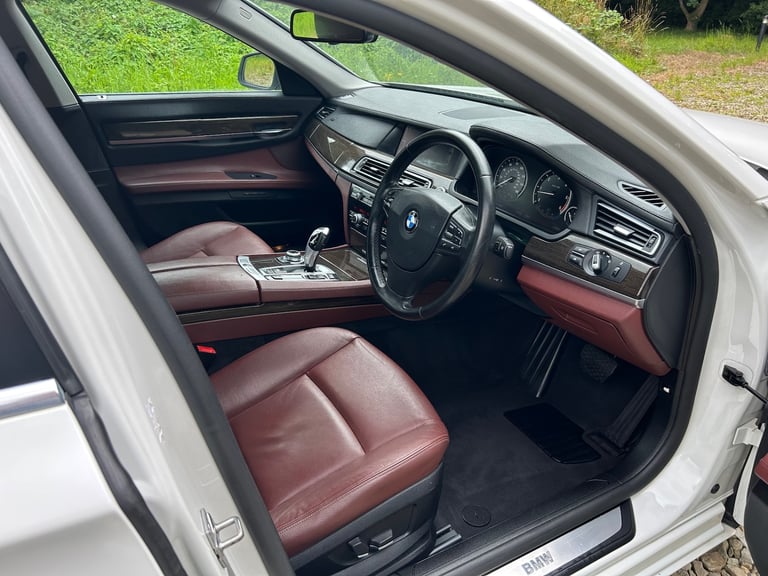 2012 BMW 7 Series 730d SE 4dr Auto SALOON Diesel Automatic