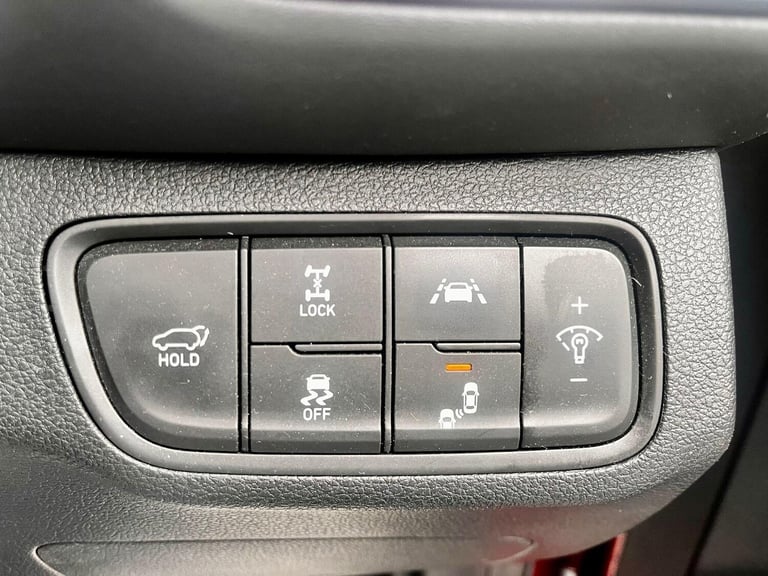 2018 Hyundai Santa Fe 2.2 CRDi Premium SE Auto 4WD Euro 6 (s/s) 5dr 7 Seat ESTATE Diesel Automatic