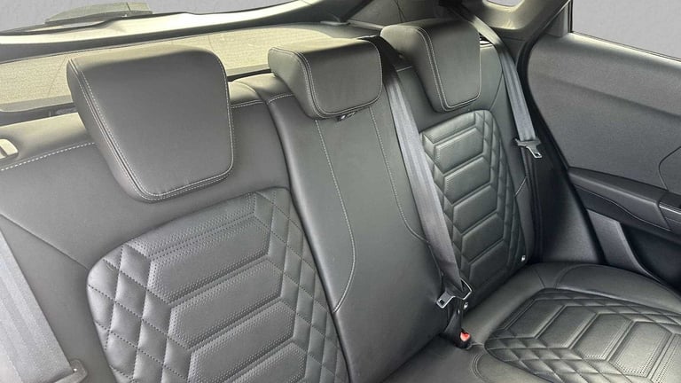 2022 Ford Puma 1.0 EcoBoost Hybr mHEV 155 ST-Line Vignale 5dr DCT Hatchback Petrol Automatic