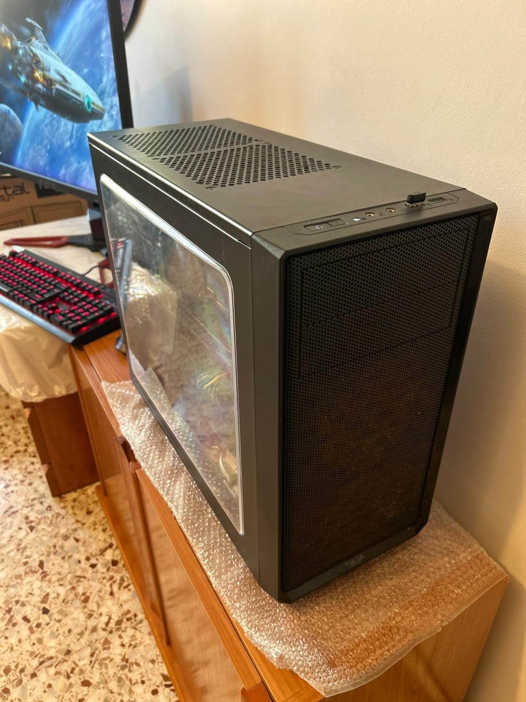 Desktop PC - Intel 9700 - Nvidia 1080 (COLLECTION ONLY)