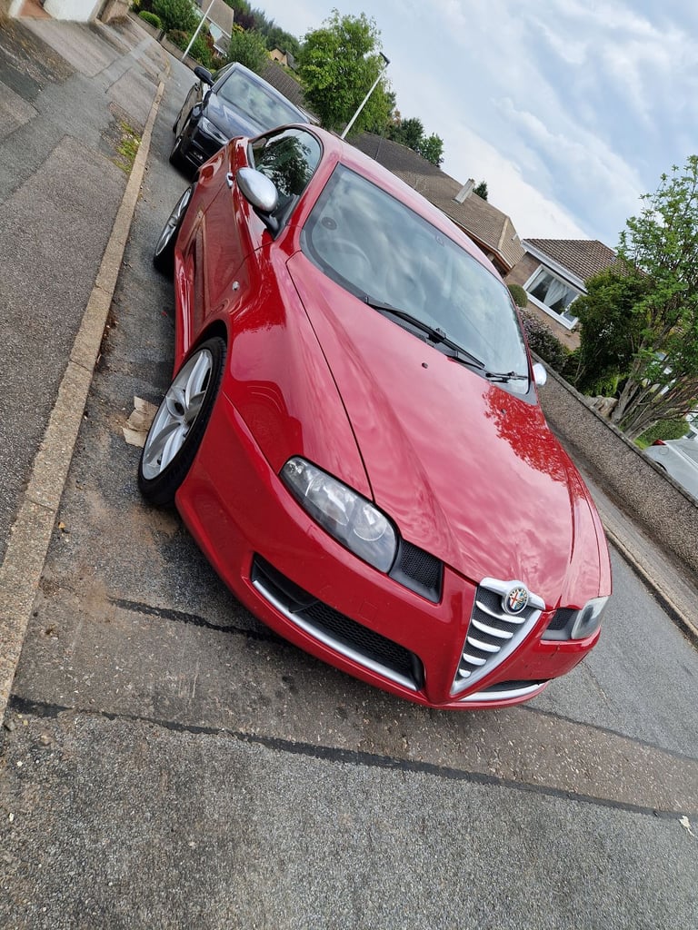 Alfa Romeo, GT, Coupe, 2009, Manual, 1910 (cc), 3 doors