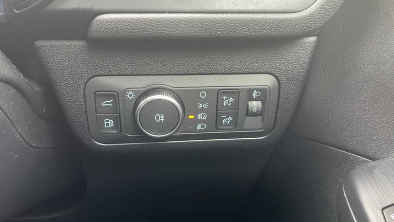 2025 Ford Kuga 2.5 PHEV ST-Line X 5dr CVT SUV Plug-In Hy Automatic