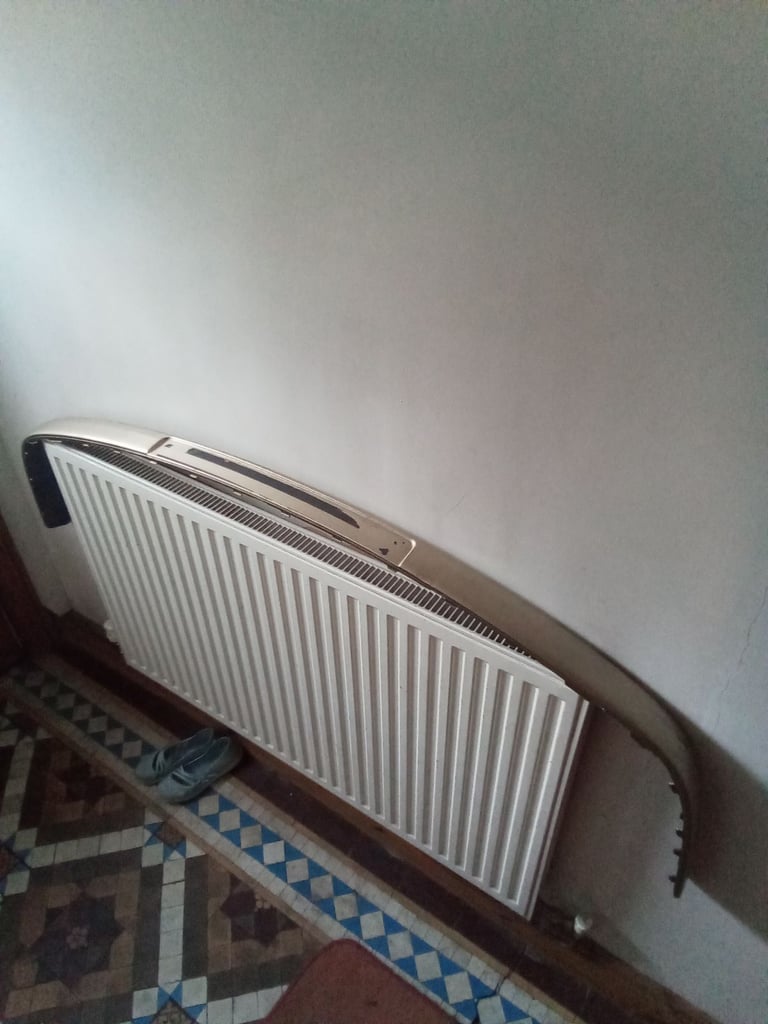 Volkswagen golf MK4 GTI front bumper insert 