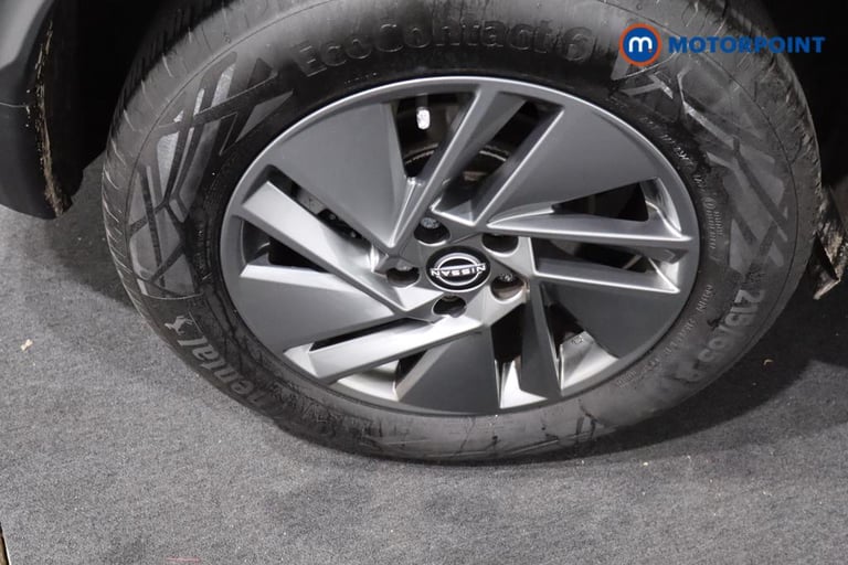 2022 Nissan Qashqai 1.3 DiG-T MH 158 Acenta Premium 5dr Xtronic SUV Petrol Automatic