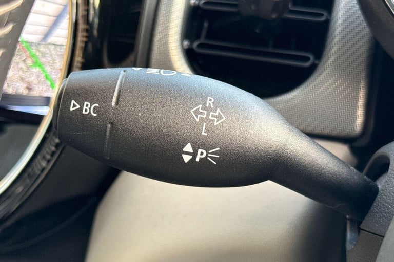 2022 MINI Hatch 1.5 Cooper Exclusive Hatchback 3dr Petrol Steptronic Euro 6 (s/s) (136 ps) HATCHB...