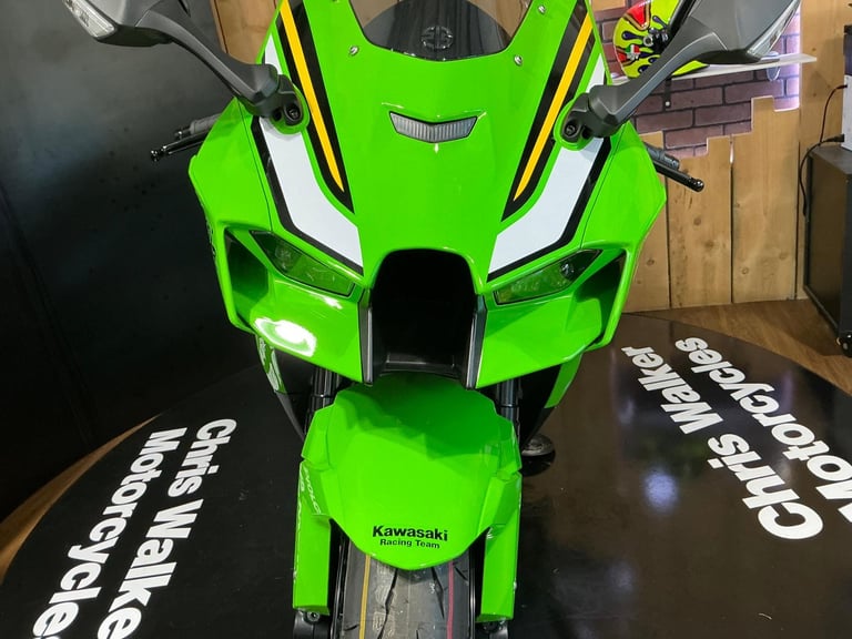 Kawasaki Ninja ZX10R KRT PERFORMANCE 2025 LAST ONE! SAVE £2000 FREE UK DELIVERY!