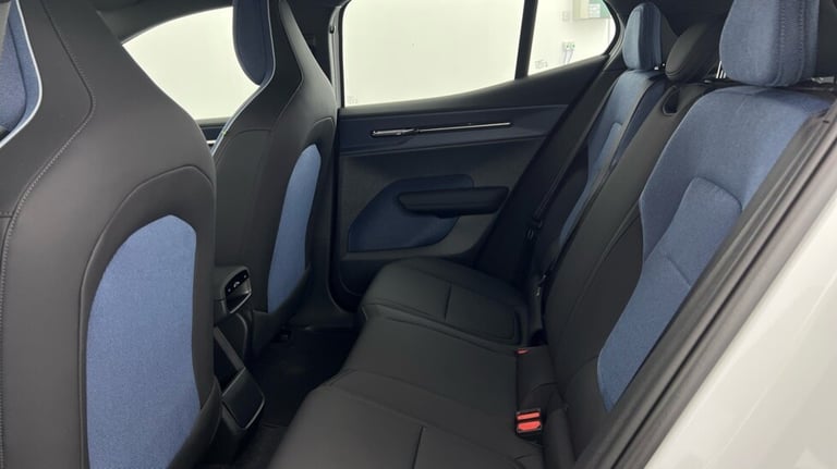 2025 Volvo EX30 Plus, Single Motor Extended Range, Electric Estate Electric Automatic