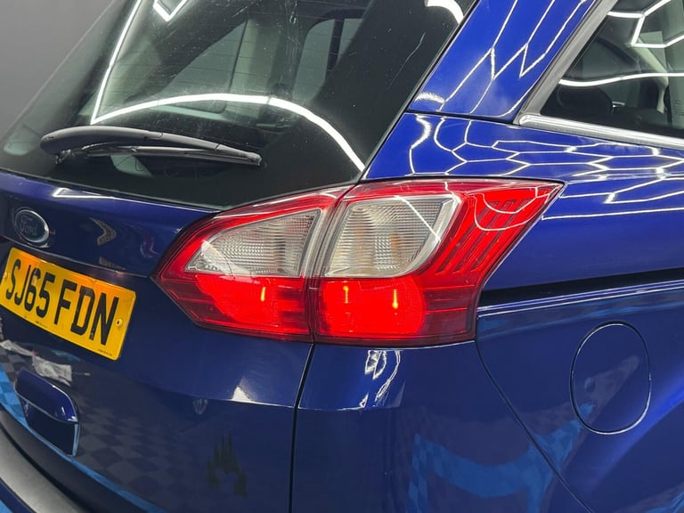 2015 Ford Grand C-Max 1.5 TDCi Zetec Euro 6 (s/s) 5dr MPV Diesel Manual