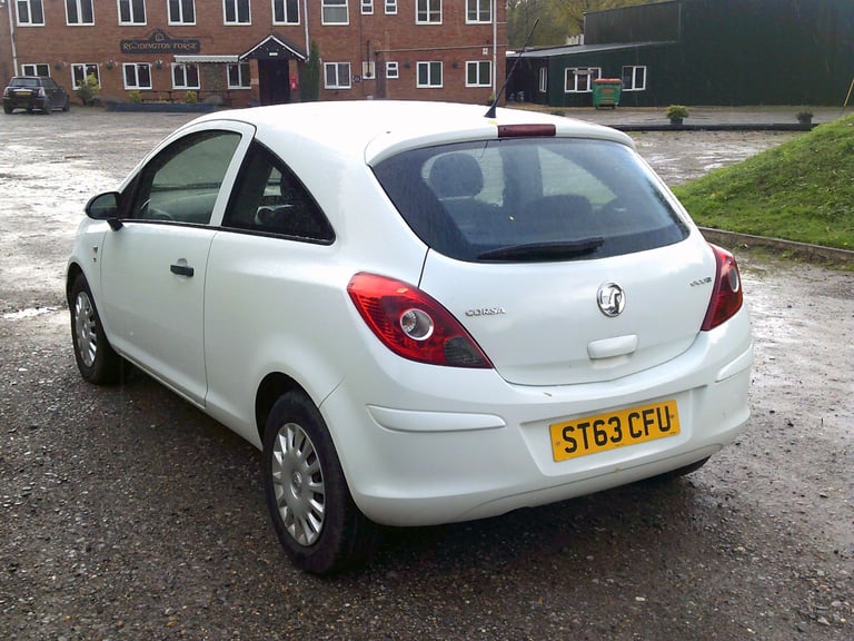2013 VAUXHALL CORSA 1.0 - MOT SEPT 2026 - £35 ROAD TAX - FSH - NEW TIMING CHAIN