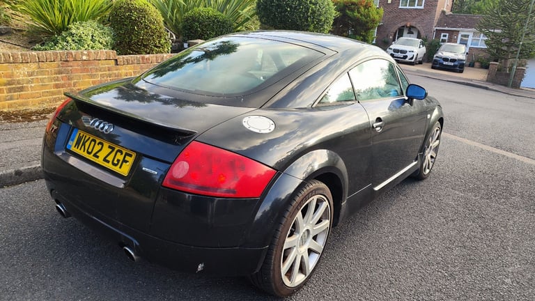 Audi TT 1.8 T 225 Quattro MK1 (May 26 mot)