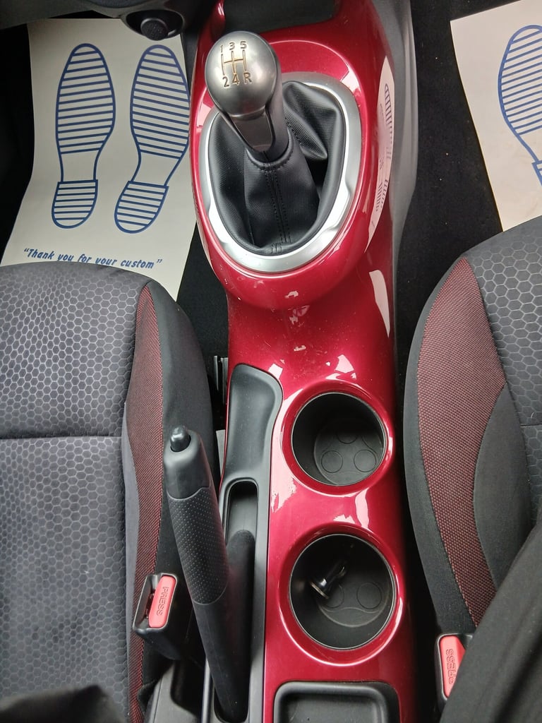 2011 Nissan Juke 1.6 Acenta 5dr [Premium Pack] HATCHBACK Petrol Manual