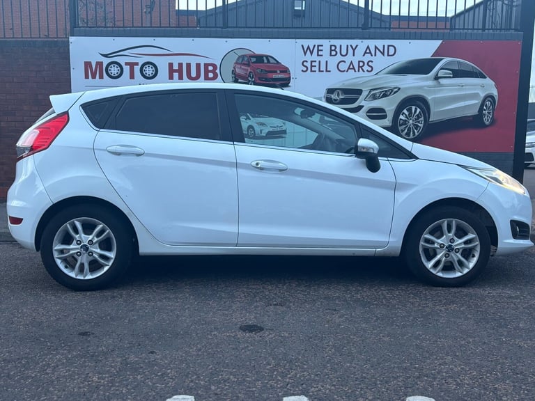 2015 Ford Fiesta 1.25 82 Zetec 5dr HATCHBACK Petrol Manual