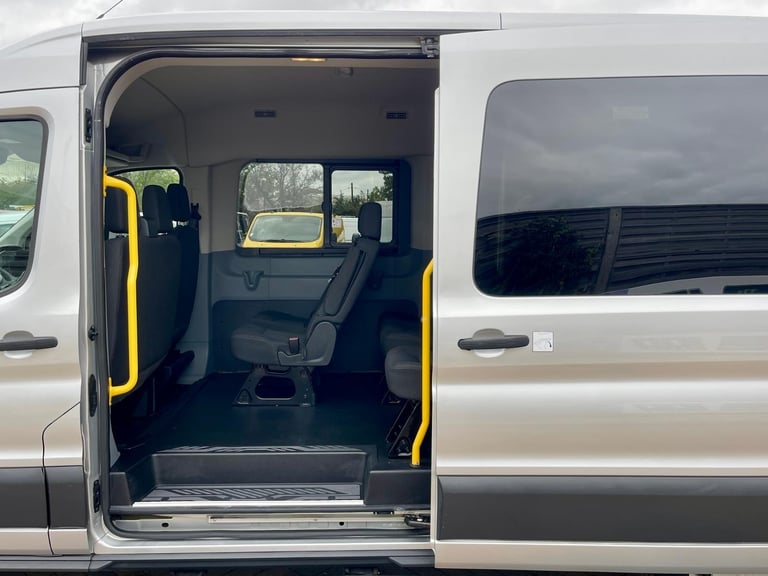Ford TRANSIT 410 410 TDCI 125 L3H2 TREND 15 SEAT MINIBUS LWB MEDIUM ROOF RWD