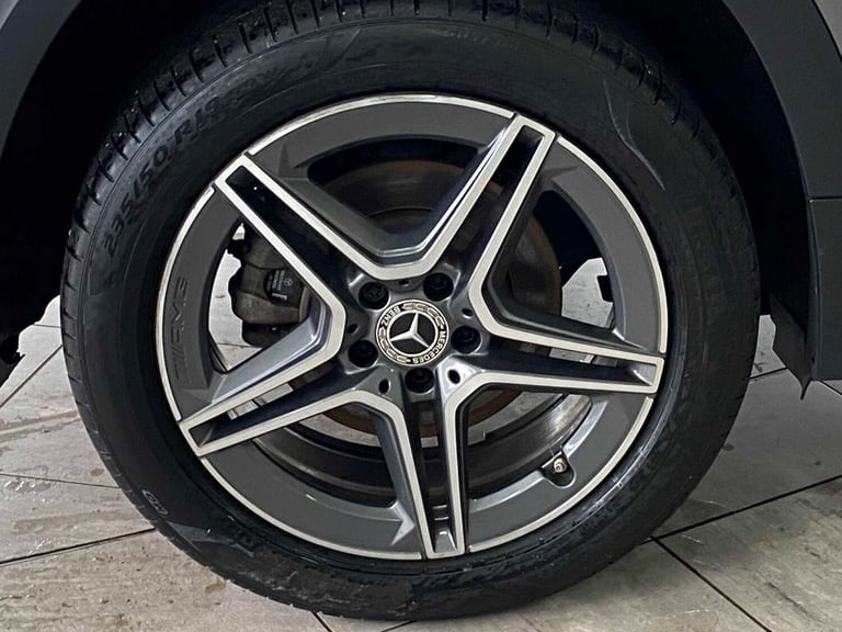 2024 Mercedes-Benz GLB 200 AMG Line Executive 5dr 7G-Tronic Estate Petrol Automatic