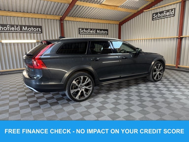 2018 Volvo V90 2.0 D4 Pro Estate 5dr Diesel Auto AWD Euro 6 (s/s) (190 ps) Estate Diesel Automatic