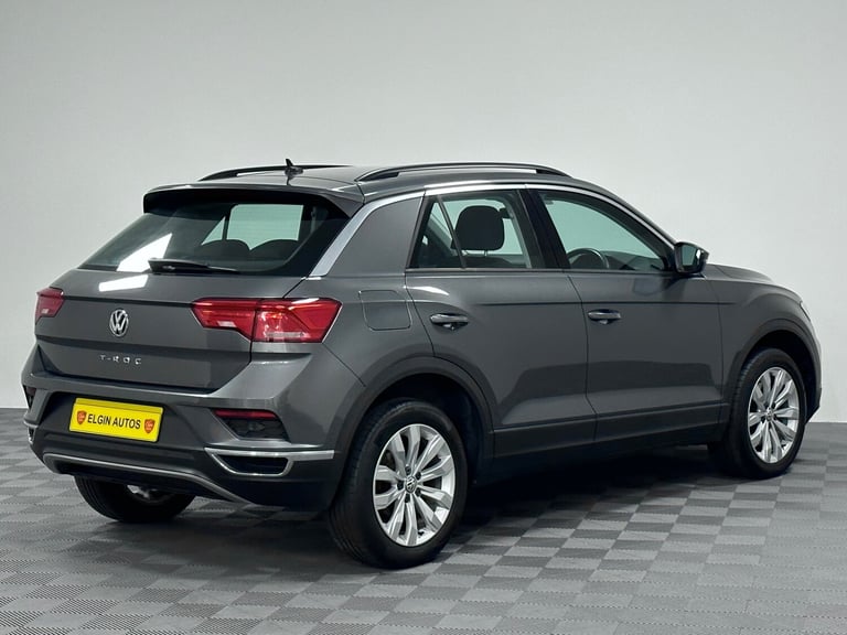 2018 Volkswagen T-Roc SE 1.6 TDI SE ( 115 bhp ) HATCHBACK Diesel Manual