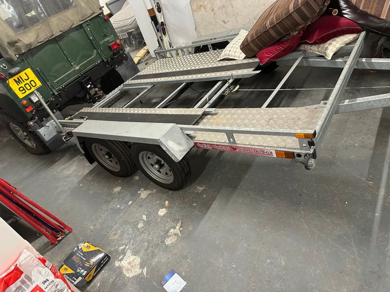 Car  Trailer with ramp twin axle good condition phoenix trailers CAR TRANSPORTER 