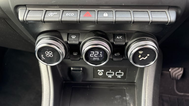 2022 Renault Captur 1.0 TCE 90 Iconic 5dr Petrol Hatchback Hatchback Petrol Manual