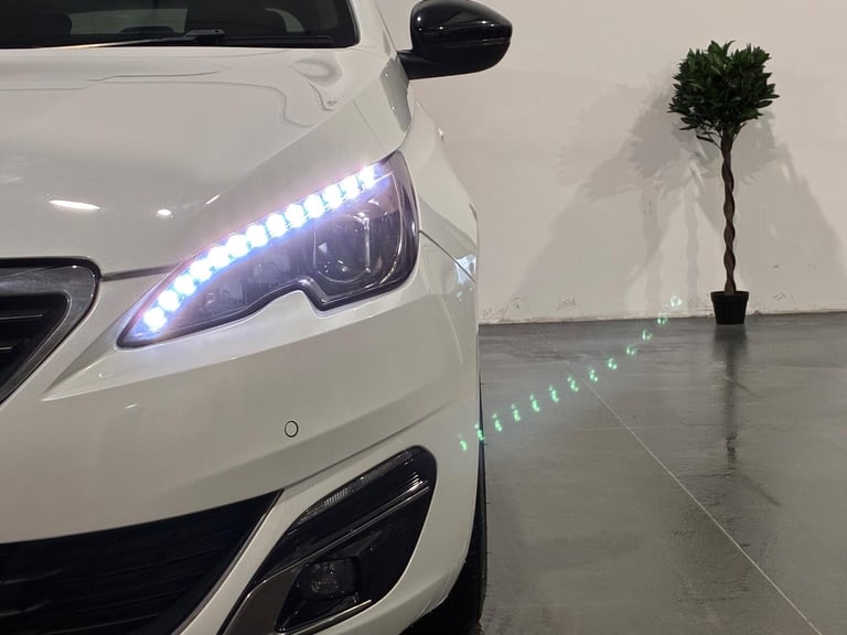 2017 Peugeot 308 1.6 BlueHDi 120 GT Line 5dr EAT6 ESTATE DIESEL Automatic