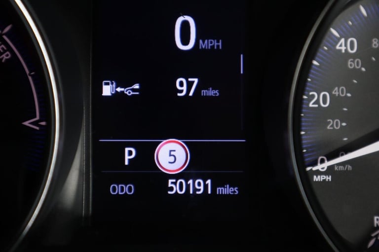 2020 Toyota C-HR 1.8 VVT-h Dynamic CVT Euro 6 (s/s) 5dr HATCHBACK PETROL/ELECTRIC Automatic