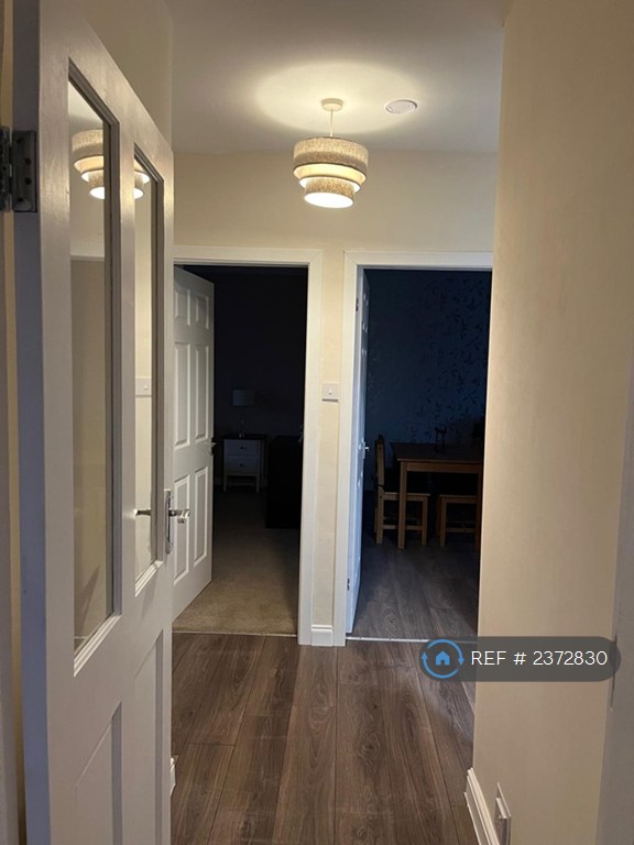 2 bedroom flat in Burnbank Street, Coatbridge, ML5 (2 bed) (#2372830)