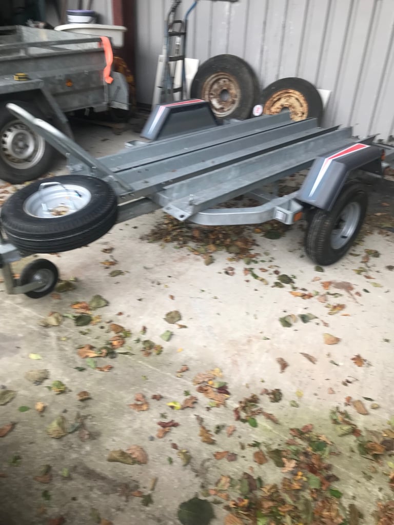 Two bike trailer 