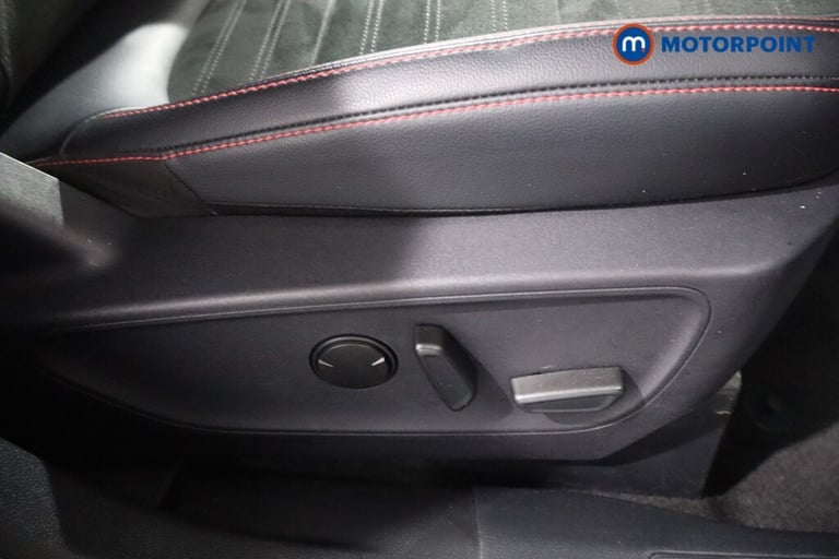 2023 Ford Kuga 2.5 PHEV ST-Line X Edition 5dr CVT SUV Hybrid Automatic