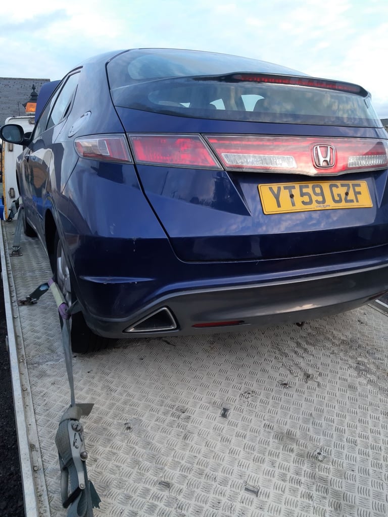 2009 Honda Civic 1.4 petrol for breaking 
