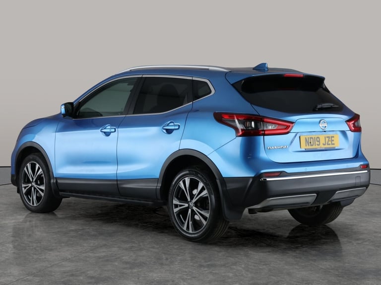 2019 Nissan Qashqai 1.3 DiG-T N-Connecta 5dr HATCHBACK PETROL Manual