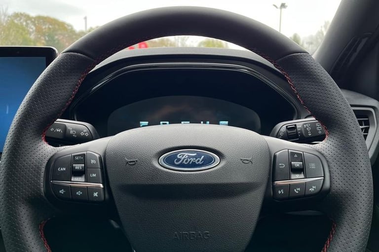 2025 Ford Focus 1.0 EcoBoost Hybrid mHEV 155 ST-Line X 5dr Auto HATCHBACK PETROL Automatic