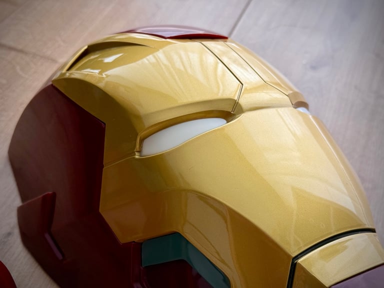 Iron Man 3D Deco Light - Mask and Hand