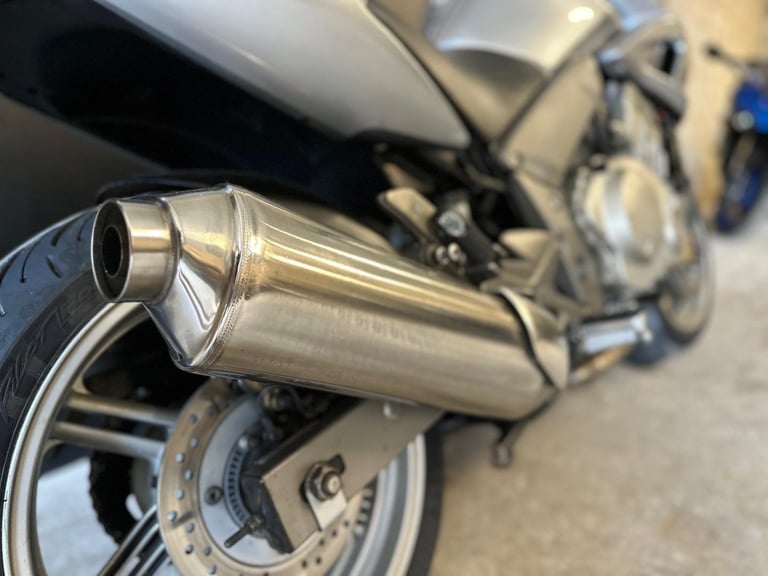 STUNNING 2014/14 HONDA CBF 1000 MOTORCYCLE 