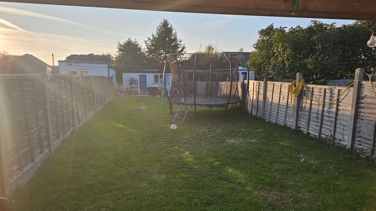 Double Room with ensuite bathroom 