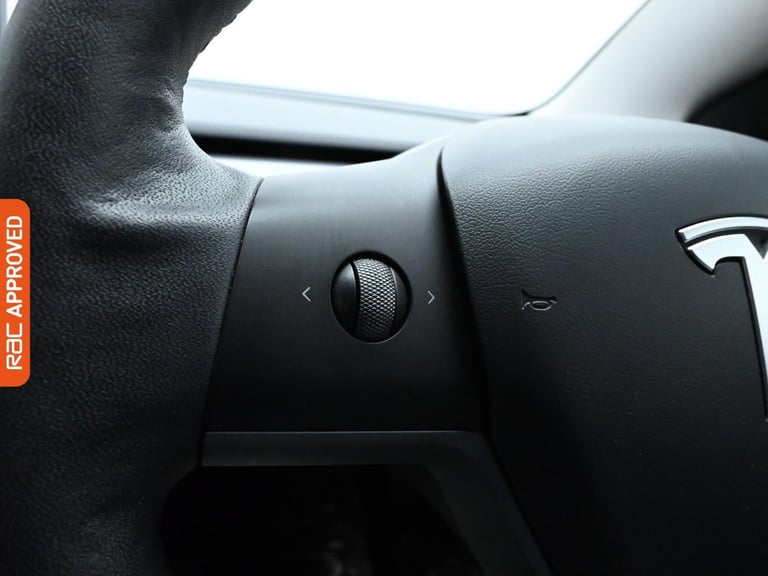 2021 Tesla Model 3 Standard Range Plus Saloon 4dr Electric Auto RWD (241 bhp) Saloon Automatic