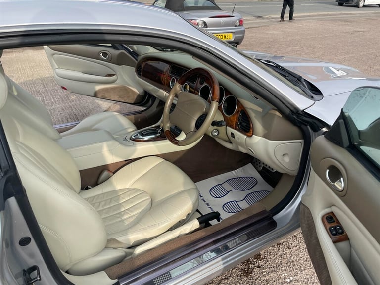 2003 Jaguar XK8 COUPE Coupe Petrol Automatic