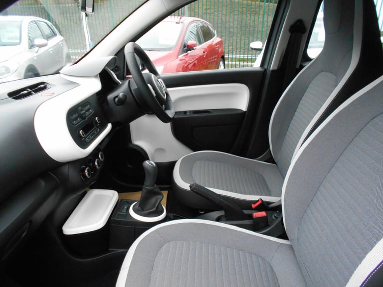 2017 Renault Twingo 1.0 SCE Play 5dr HATCHBACK Petrol Manual