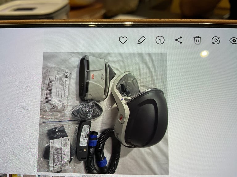 image for 3m breathing equipment m-300