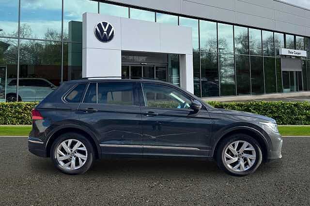 2022 Volkswagen Tiguan 1.5 TSI 150 Life 5dr DSG Estate Petrol Automatic