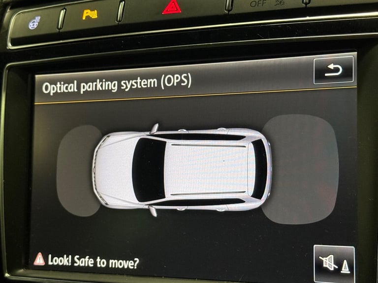 2014 Volkswagen Touareg 3.0 TDI V6 BlueMotion Tech R-Line Tiptronic 4WD Euro 6 (s/s) 5dr ESTATE D...