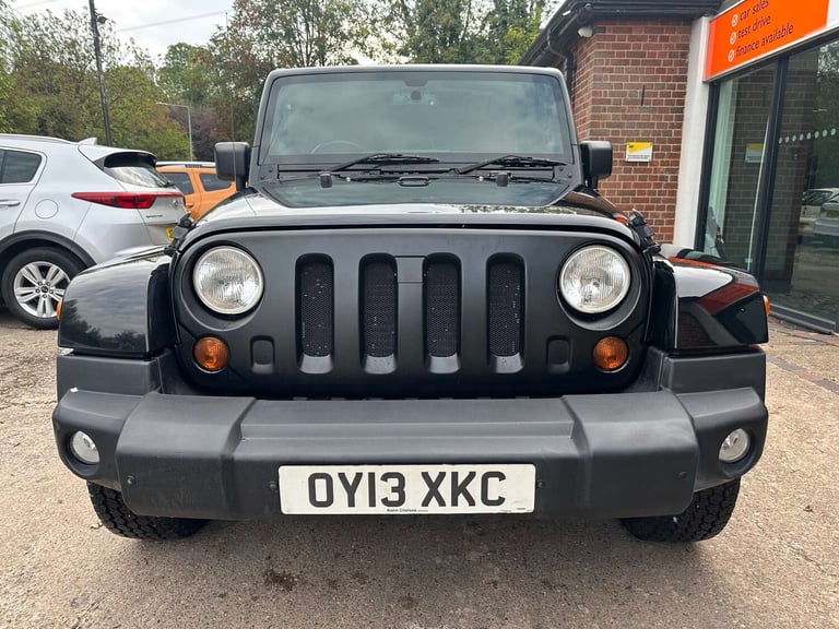 2013 Jeep Wrangler 2.8 Wrangler Sahara Unlimited CRD 197 Auto 4WD 4dr SUV Diesel Automatic