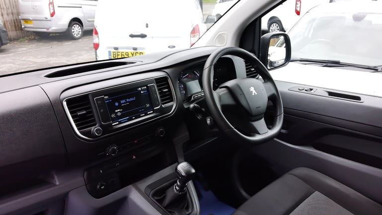 2022 Peugeot Expert 1.5 BLUEHDI PROFESSIONAL PREMIUM L1 WITH AIR CONDITIONING,6 SPEED,BLUETOOTH P...