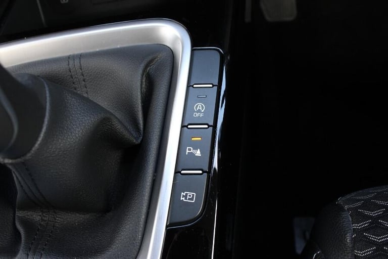 2023 Kia XCeed 1.5 T Gdi 3 Suv 5dr Petrol Manual Euro 6 (s/s) (158 Bhp) HATCHBACK Petrol Manual
