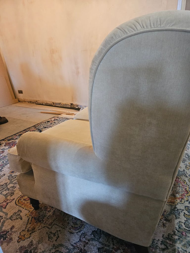 Cream Sofa - free to collect