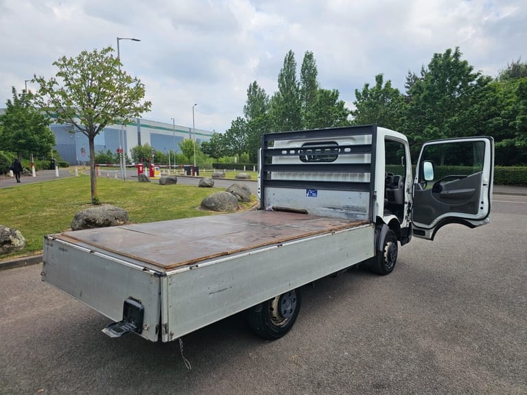 NISSAN NT400 CABSTAR 2.5 DCI 34.12 11 FT BED MOT 05/2026 NO VAT CLEAN TRUCK  