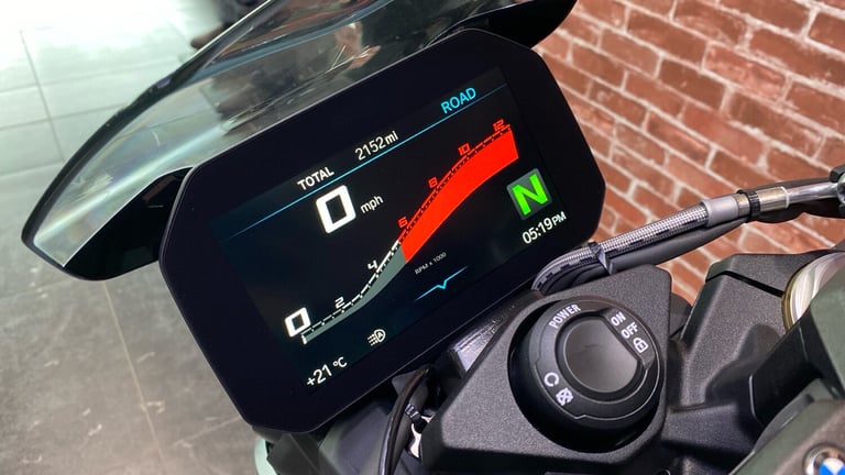 2025 BMW S1000 BMW S1000R SPORT ROADSTER Petrol Manual