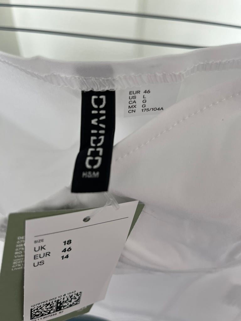 New Woman’s H&M Twill Bustier Top 